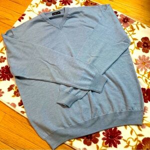 MARIO GILBERT Italian 100% Extra Fine Merino Wool V-Neck Sweater Light Blue XL